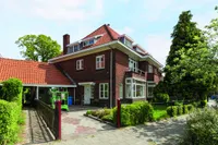 Van Zuylen van Nijeveltstraat 24, Wassenaar