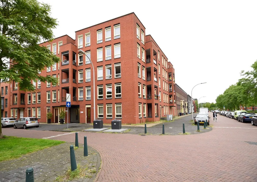 Appartement aan Weidevogellaan , 's-gravenhage