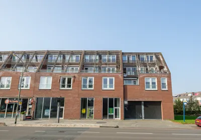 Raadhuisstraat- Parkeerplaatsen , 9301AB, Roden, Drenthe