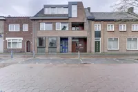 Stationsstraat 49, Rijen