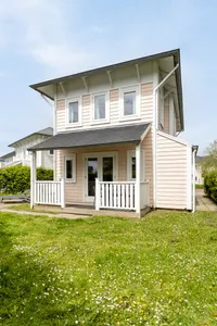 Nieuwe Zeedijk 1, Hellevoetsluis