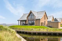 Oesterdam 313, Tholen