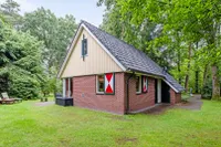 Rolderstraat 11A, Borger