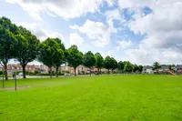 Graaf Van Loonlaan 19, Heythuysen