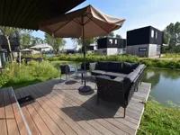 Buitengronden 7, Zwartewaal