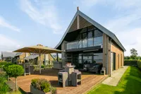Oesterdam 219, Tholen