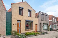 Poelstraat 11, Sas Van Gent
