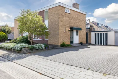 Burg. Donnersstraat 8, 6151EM, Munstergeleen, Limburg