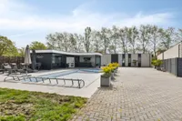 Heerma van Vossstraat 55, Roosendaal