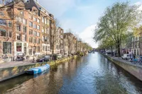 Oudezijds Voorburgwal 84, Amsterdam