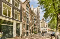Oudezijds Voorburgwal 84, Amsterdam