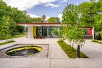 Lange Wijnen 9, Laren