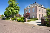 Kerkplein 5, Beugen
