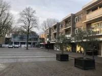 Raadhuisplein, Son en Breugel