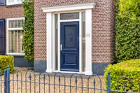 Molenstraat 42, Boven-leeuwen
