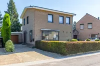 Douvenderweg 6, Oirsbeek
