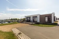 Rijnbandijk 36 85, Maurik
