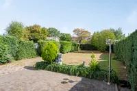 Dorpstraat 57, Buchten