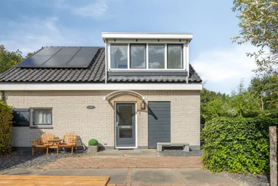 Hopman de Rijklaan 1, 4354NT, Vrouwenpolder, Zeeland