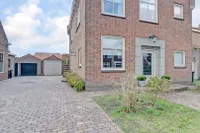 Boekert 4, Oosterblokker