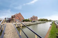 Vredebestlaan 64, Poeldijk