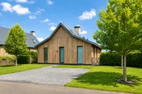 Oesterdam 63, Tholen