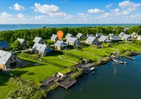 Oesterdam 63, Tholen