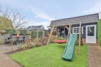 De Eenhoorn 2E, Oosterblokker