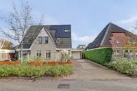 De Eenhoorn 2E, Oosterblokker