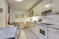 Plevierstraat 12, Velden