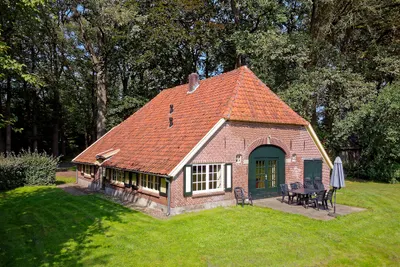 Zelledijk 42, 7255MR, Hengelo (gld), Gelderland