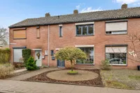 Anna van Saksenstraat 14, Weert