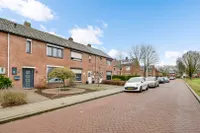 Anna van Saksenstraat 14, Weert