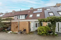 Wethouder In 't Veldstraat 130, Amsterdam