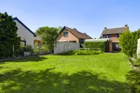Maasheuvel 37, Roosteren