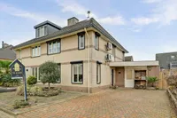 Meerkoetlaan 28, Sint-maartensdijk