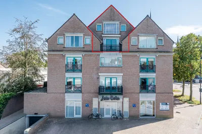 Dorpsstraat 13 F, 5708GC, Helmond, Noord-Brabant