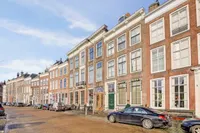 Dam 63 F, Middelburg