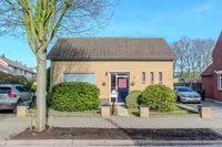 Dorpsstraat 14, Woensdrecht