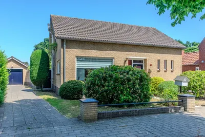 Dorpsstraat 14, 4634TR, Woensdrecht, Noord-Brabant