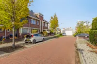 Jan Wolkerslaan 15, Kloetinge