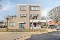 Dorpsstraat 120, Halsteren