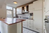 Twintighoven 32, Zevenbergen