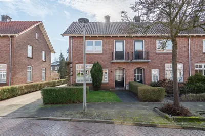Prins Bernhardlaan 9, 4002AN, Tiel, Gelderland