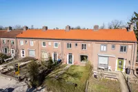 Karel Doormanstraat 12, Rijen