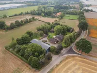Veld-Oostenrijk 28, Horst