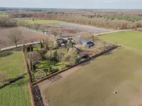 Veld-Oostenrijk 28, Horst