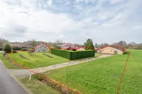 Geneneind 8, Bakel