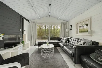 Landingsweg 39, 4435NR, Baarland, Zeeland