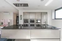 Schout van Heeckerenring 61, Heerlen